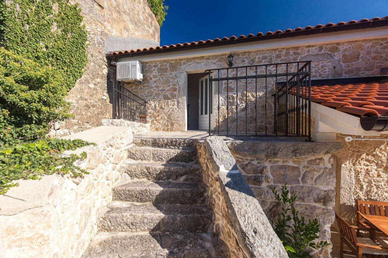 Villa House Misto à Dobrinj Extérieur photo