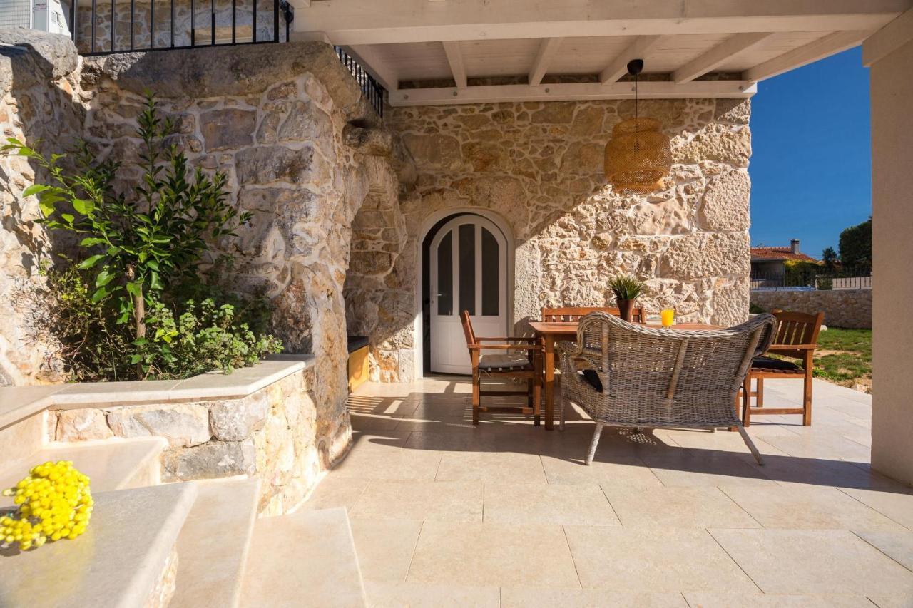 Villa House Misto à Dobrinj Extérieur photo